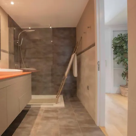 Stunning Chic Townhouse Chalet *